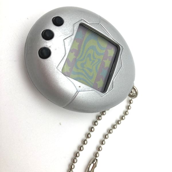 Used] Original Tamagotchi Silver No Box Bandai English Model 1996