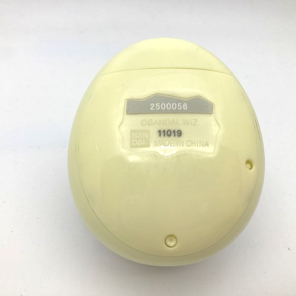 [Used] Tamagotchi Meets Sweets Meets Ver. -Yellow in Box 2019 Bandai Japan 2